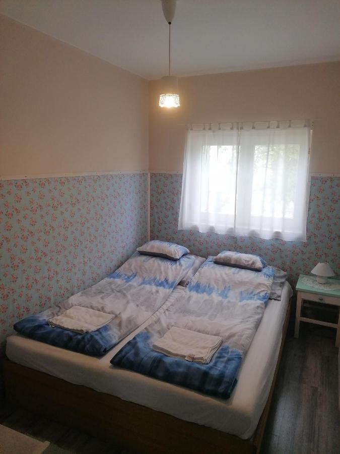 Menta Apartman Mezőkövesd Eksteriør bilde